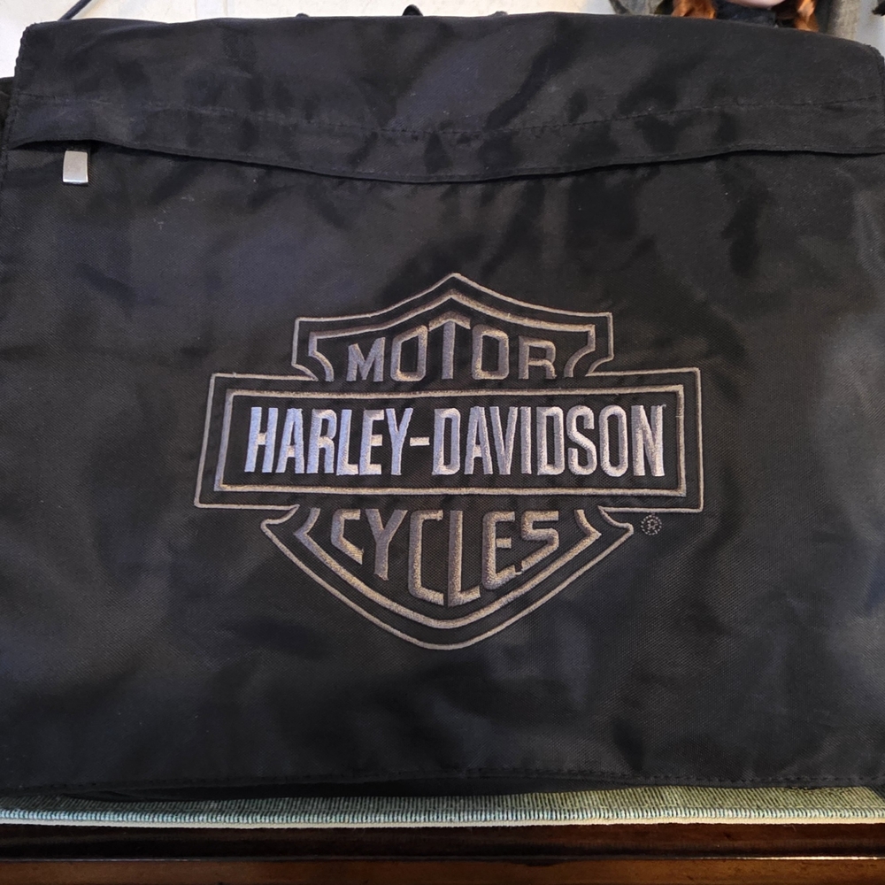 Harley-Davidson Black and Gray Messenger Bag